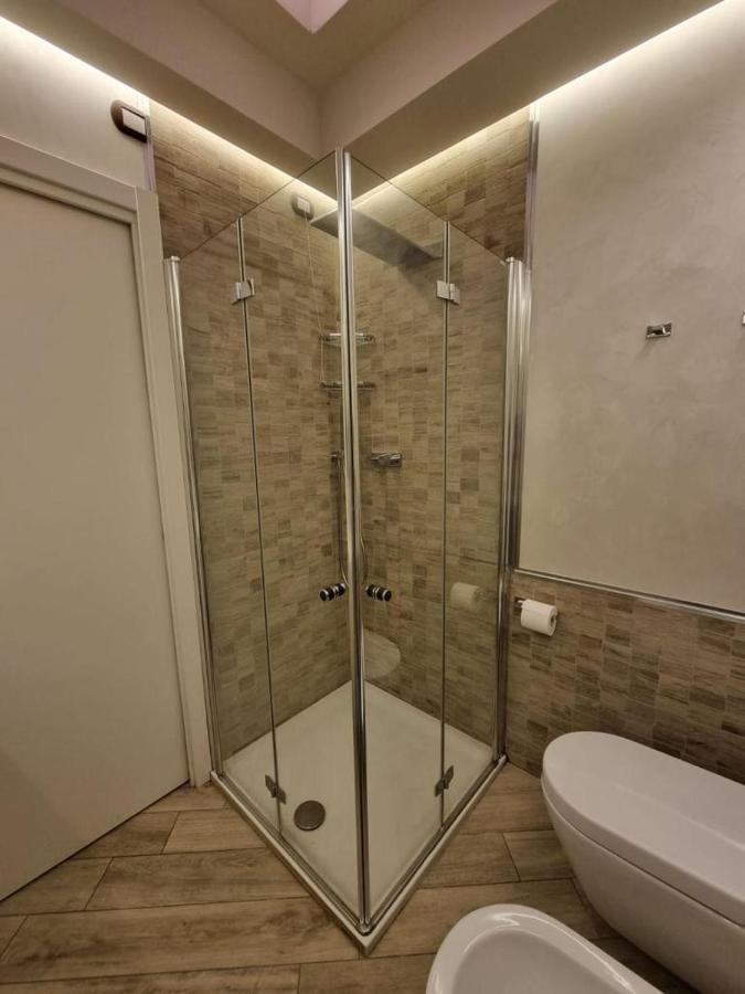 Bmp Apartment Orchidea Piscina, Giardino E Spiaggia Con Molo سيرمِيوني المظهر الخارجي الصورة